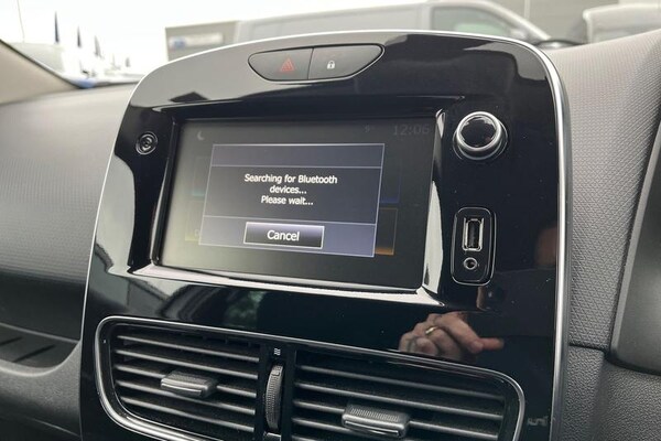 Used Renault Clio 2019 for sale - 76290294: Photo 25