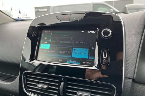 Used Renault Clio 2019 for sale - 76290294: Photo 27