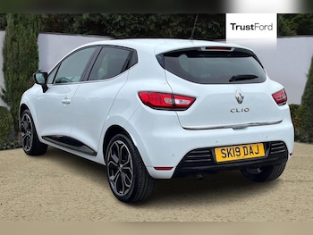 Used Renault Clio 2019 for sale - 76290294: Photo 2