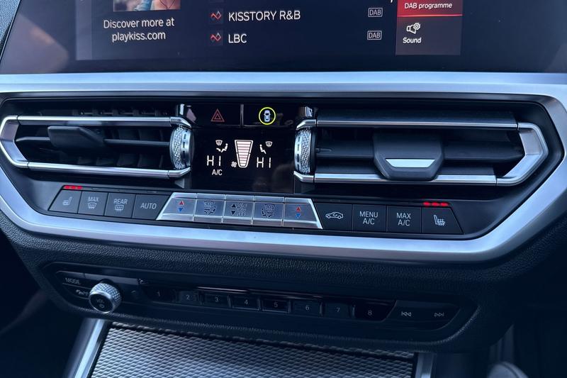 Used BMW 3 Series 2019 for sale - 76028210: Photo 30
