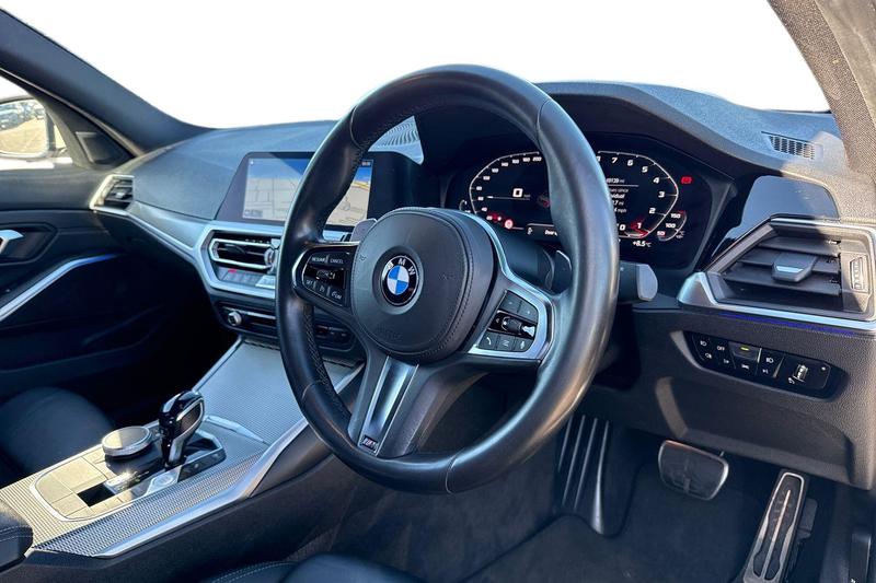 Used BMW 3 Series 2019 for sale - 76028210: Photo 9
