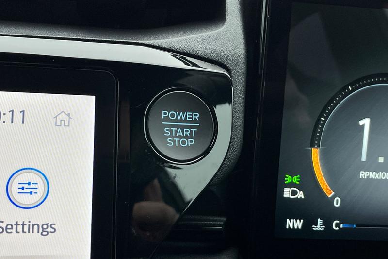 Used Ford Puma 2024 for sale - 76882543: Photo 31