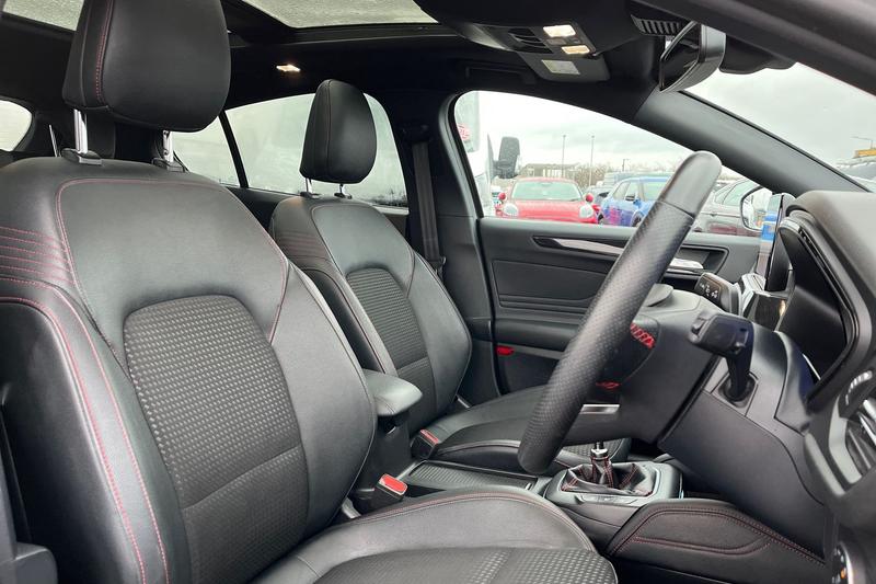 Used Ford Focus 2021 for sale - 77286232: Photo 17