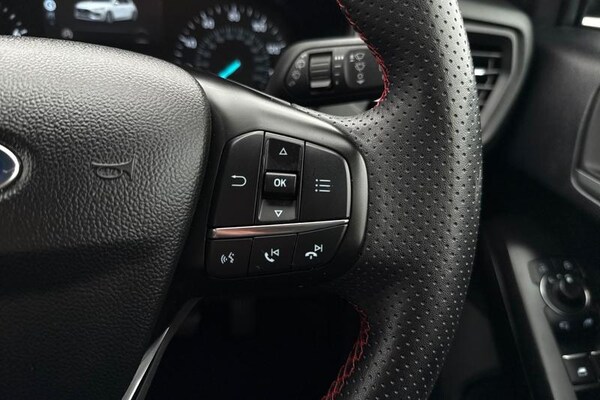 Used Ford Focus 2022 for sale - 76255404: Photo 37