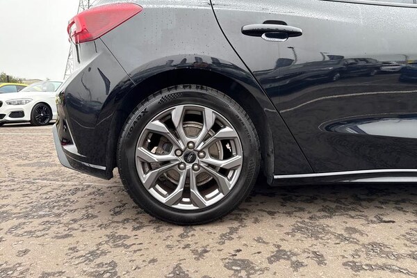 Used Ford Focus 2022 for sale - 76255404: Photo 8