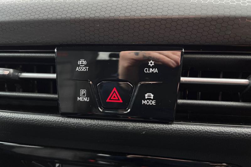 Used Volkswagen Golf 2023 for sale - 76338316: Photo 30