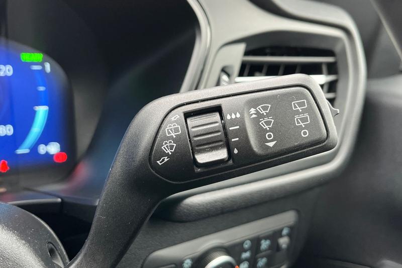 Used Ford Kuga 2023 for sale - 78133850: Photo 15