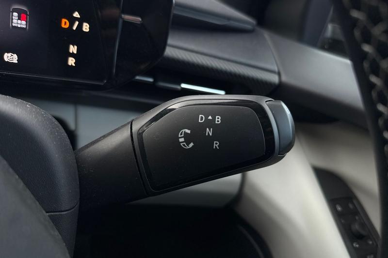 Used Ford Explorer 2024 for sale - 76888010: Photo 15