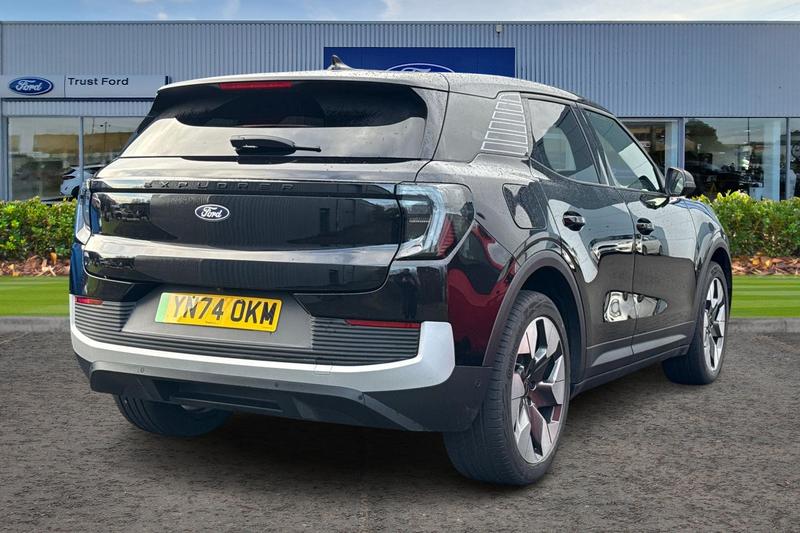 Used Ford Explorer 2024 for sale - 76888010: Photo 4