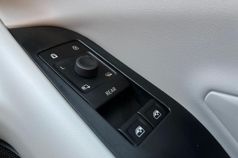 Used Ford Explorer 2025 for sale - 77733156: Photo 16