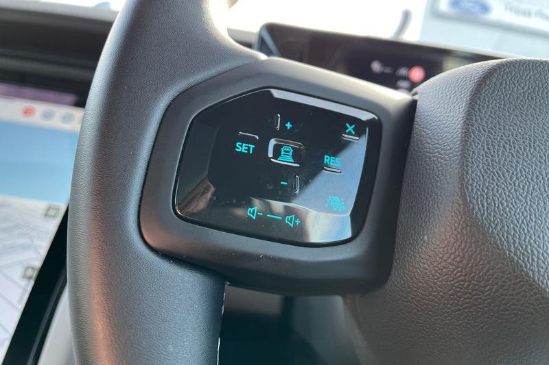 Used Ford Explorer 2025 for sale - 77733156: Photo 32