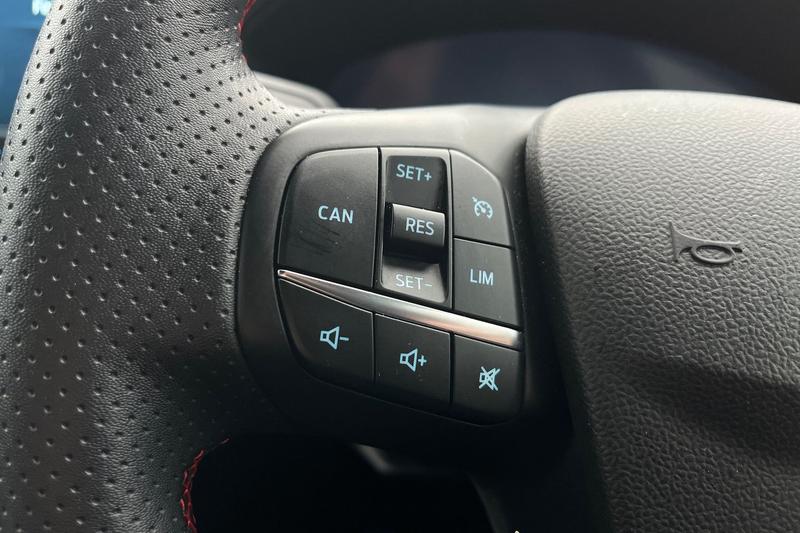 Used Ford Focus 2025 for sale - 76588339: Photo 35