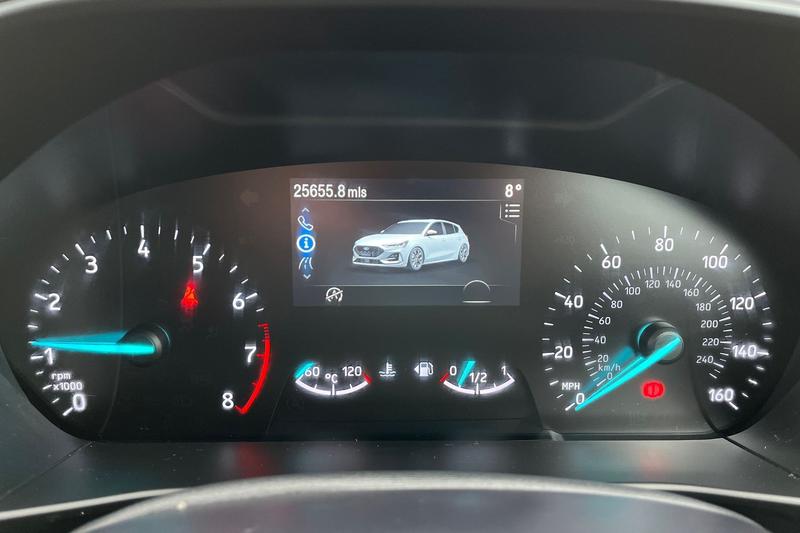 Used Ford Focus 2023 for sale - 78001305: Photo 13