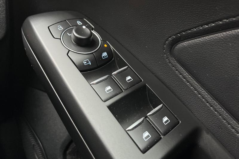 Used Ford Focus 2023 for sale - 78001305: Photo 16