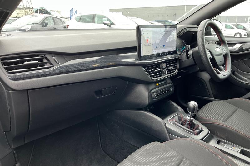 Used Ford Focus 2023 for sale - 78001305: Photo 18