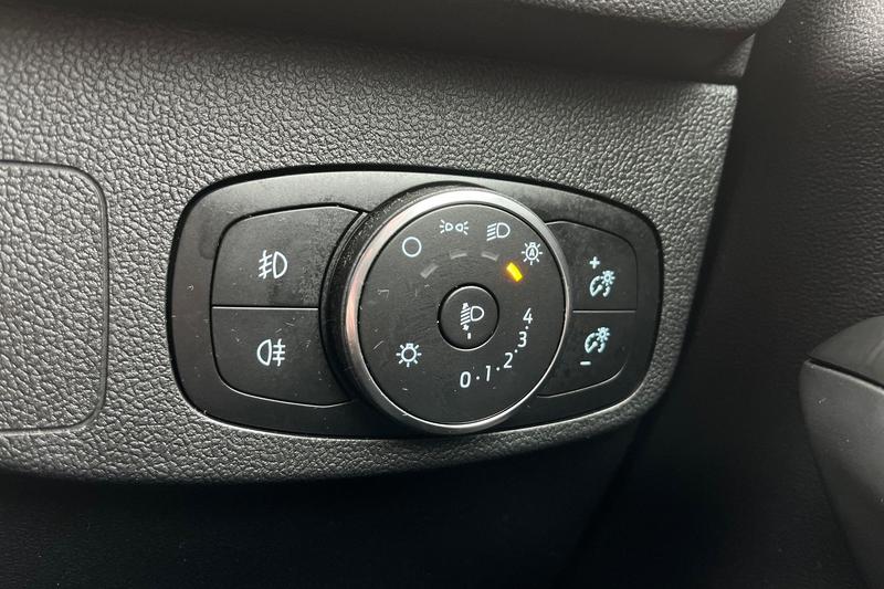 Used Ford Focus 2023 for sale - 78001305: Photo 37