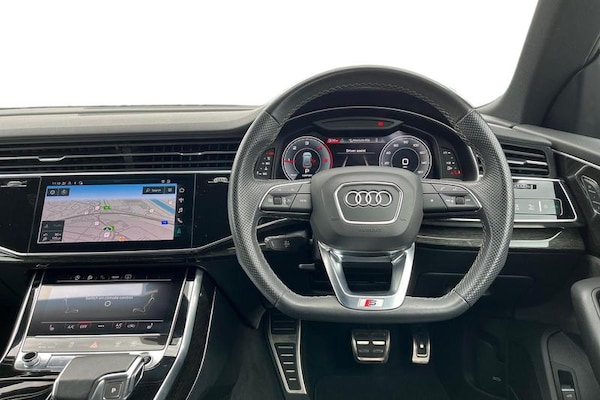Used Audi Q8 2020 for sale - 75533868: Photo 11