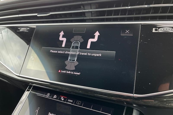 Used Audi Q8 2020 for sale - 75533868: Photo 25