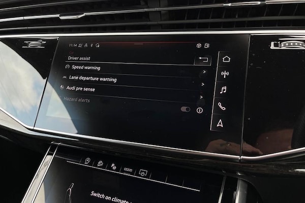 Used Audi Q8 2020 for sale - 75533868: Photo 26
