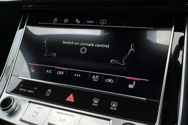 Used Audi Q8 2020 for sale - 75533868: Photo 30