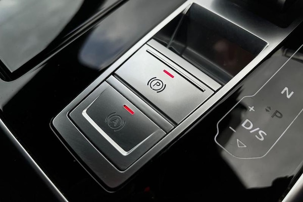 Used Audi Q8 2020 for sale - 75533868: Photo 32