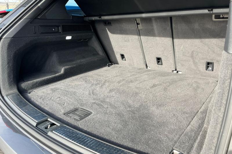 Used Volkswagen Touareg 2021 for sale - 76895337: Photo 21