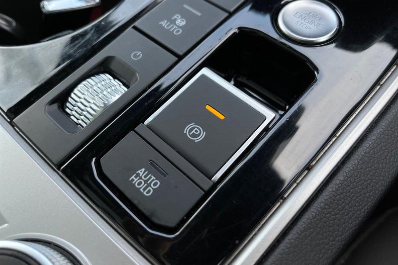 Used Volkswagen Touareg 2021 for sale - 76895337: Photo 34