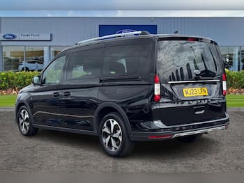 Used Ford Grand Tourneo Connect 2023 for sale - 79721239: Photo