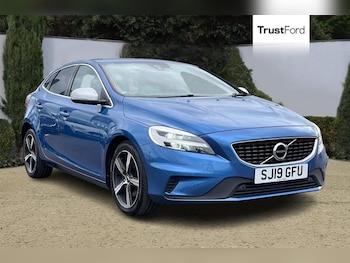 2019 - 2.0 T2 R-Design Edition Hatchback 5dr Petrol Manual Euro 6 (s/s) (122 ps) M