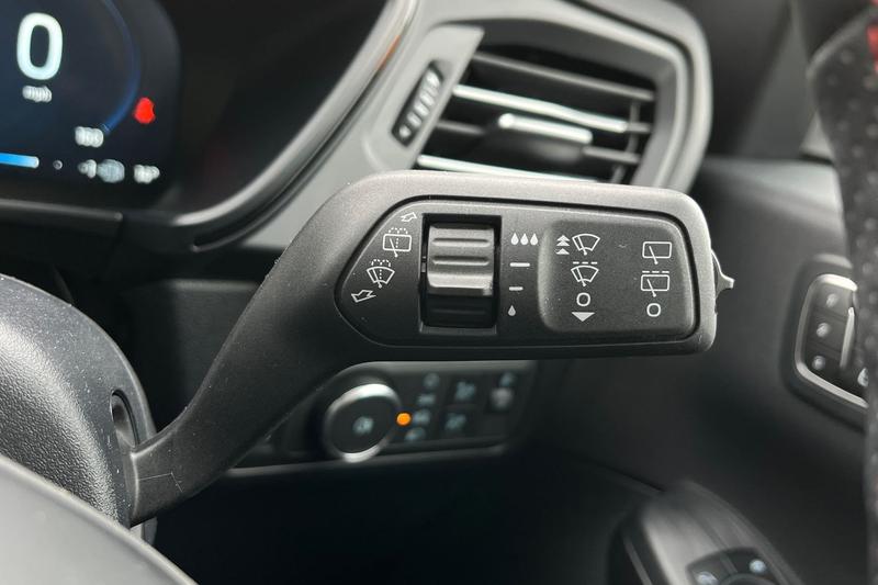 Used Ford Kuga 2024 for sale - 77391830: Photo 15