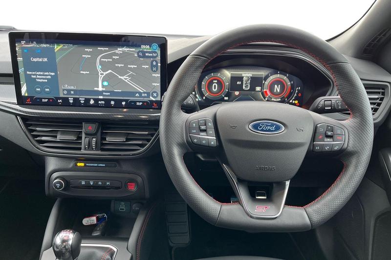 Used Ford Focus 2023 for sale - 76117577: Photo 11