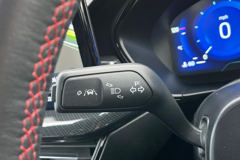 Used Ford Focus 2023 for sale - 76117577: Photo 14