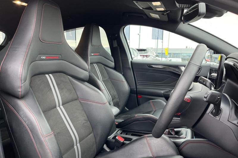 Used Ford Focus 2023 for sale - 76117577: Photo 17