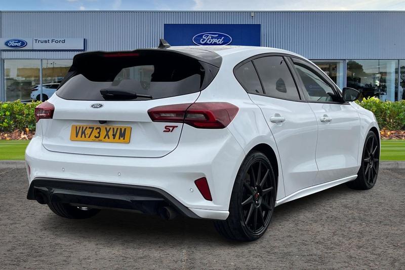 Used Ford Focus 2023 for sale - 76117577: Photo 4