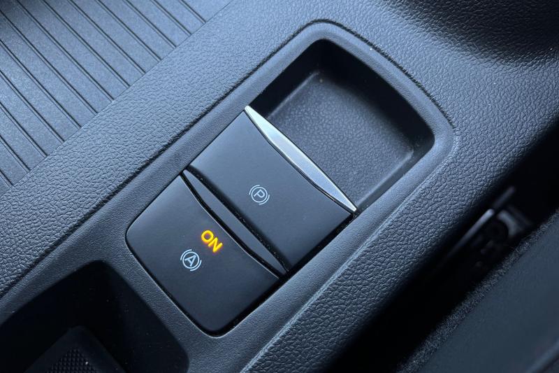 Vehicle 33