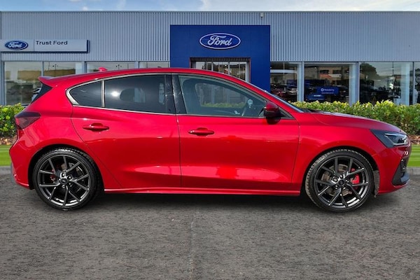 Used Ford Focus 2023 for sale - 75561492: Photo 3