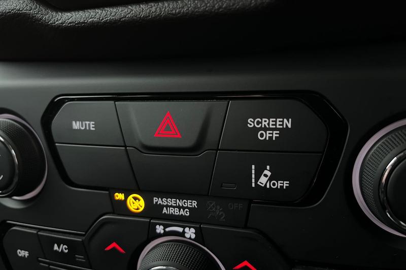 Used Jeep Renegade for sale - 77323564: Photo 28