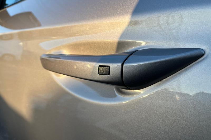 Used Hyundai IONIQ 2022 for sale - 77350047: Photo 39