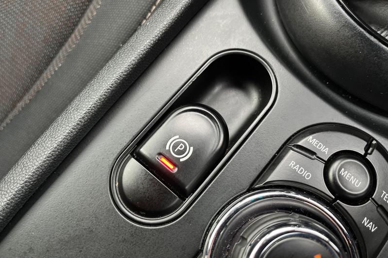 Used MINI Clubman 2017 for sale - 76767065: Photo 33