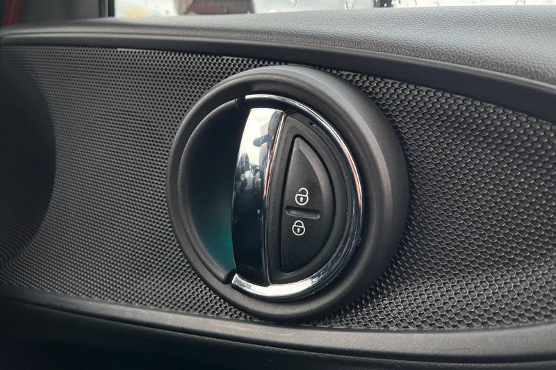 Used MINI Clubman 2017 for sale - 76767065: Photo 37