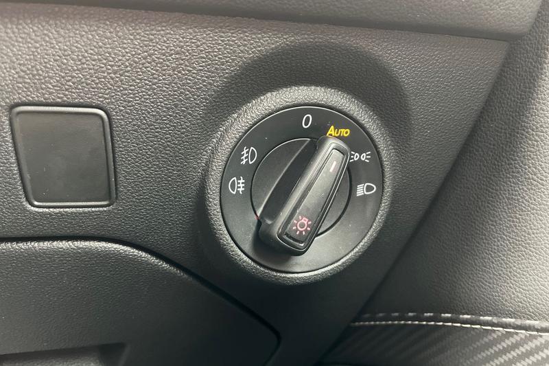 Used SEAT Leon 2019 for sale - 76117624: Photo 37