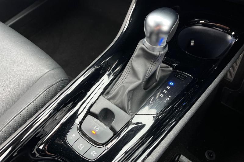 Used Toyota C-HR 2020 for sale - 77691587: Photo 35