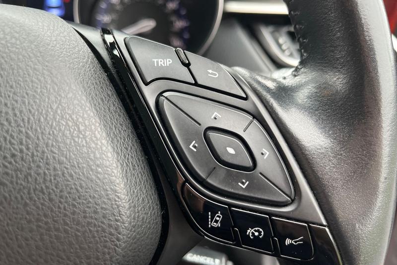 Used Toyota C-HR 2020 for sale - 77691587: Photo 39