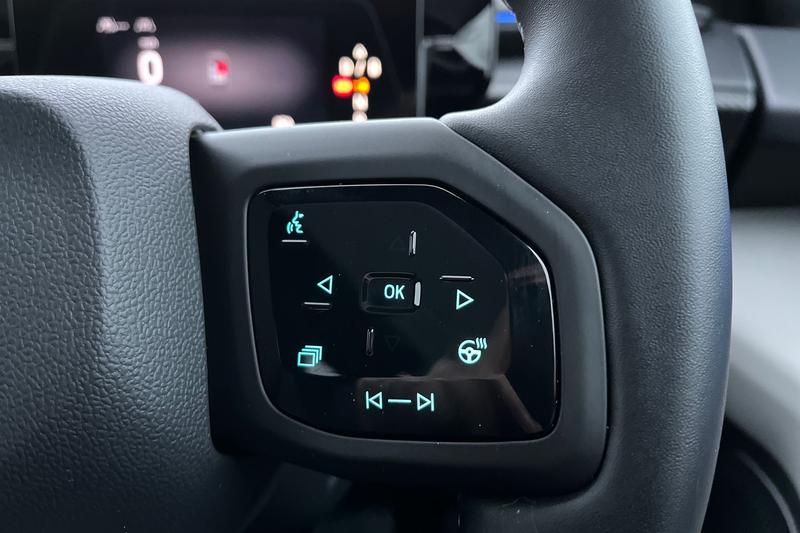 Used Ford Explorer 2024 for sale - 76722800: Photo 33