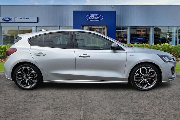 Used Ford Focus 2024 for sale - 75561352: Photo 3
