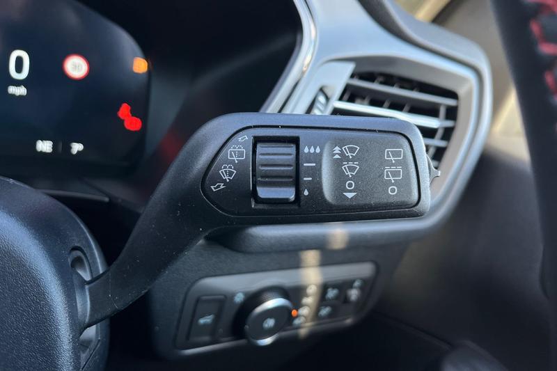 Used Ford Kuga 2025 for sale - 76647132: Photo 15