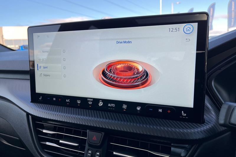 Used Ford Kuga 2025 for sale - 76647132: Photo 27