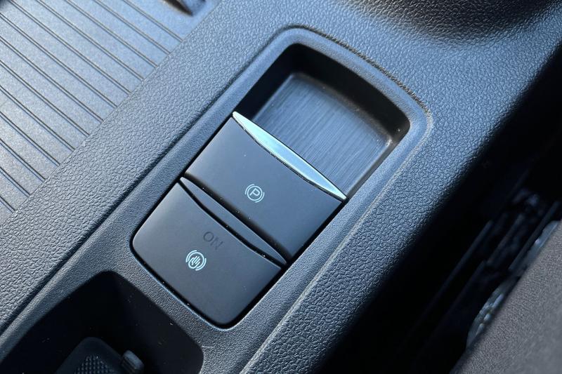 Used Ford Kuga 2025 for sale - 76647132: Photo 33