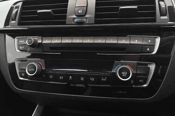 Used BMW 1 Series 2018 for sale - 76255323: Photo 31