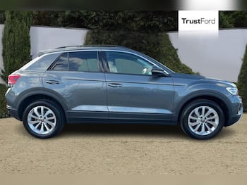 Used Volkswagen T-Roc 2025 for sale - 79742700: Photo
